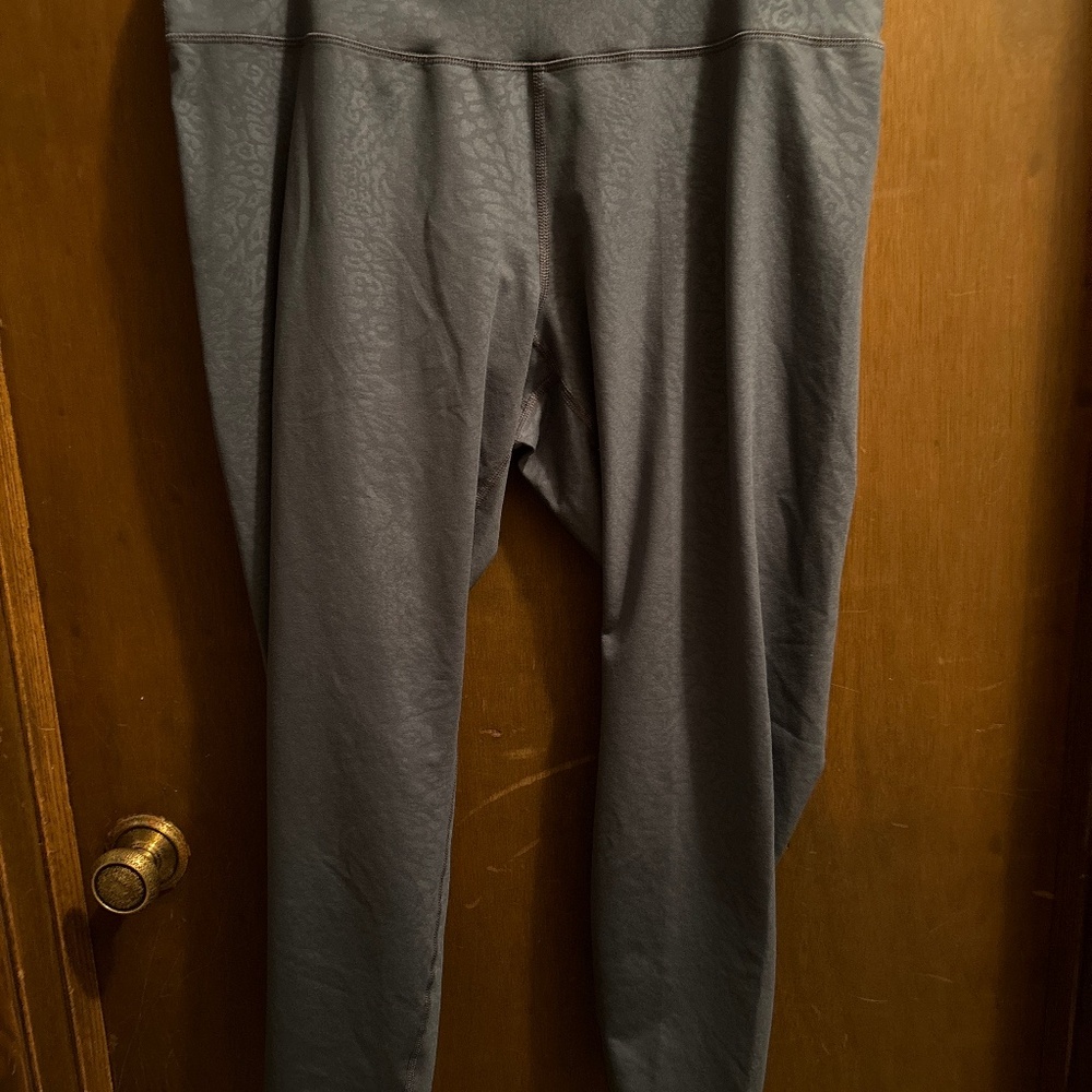 Active leggings
